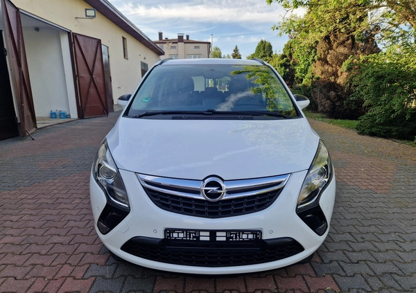 Opel Zafira cena 32900 przebieg: 221289, rok produkcji 2014 z Witnica małe 562